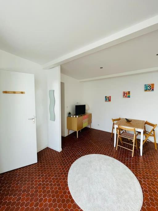 Studio Cosy Et Lumineux De 35M2 A Romagnat Apartment Екстериор снимка